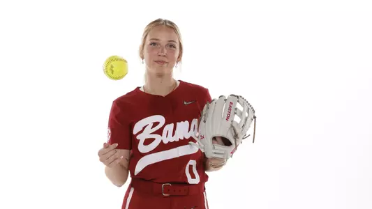 Brooke Ellestad 2025 Studio Photo