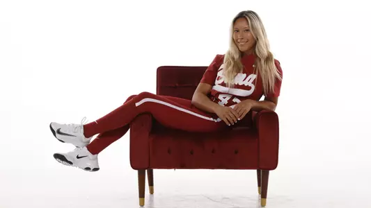 Salen Hawkins 2025 Studio Photo