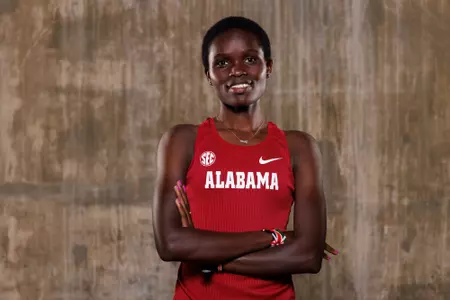 Alabama Cross Country runner Doris Lemngole