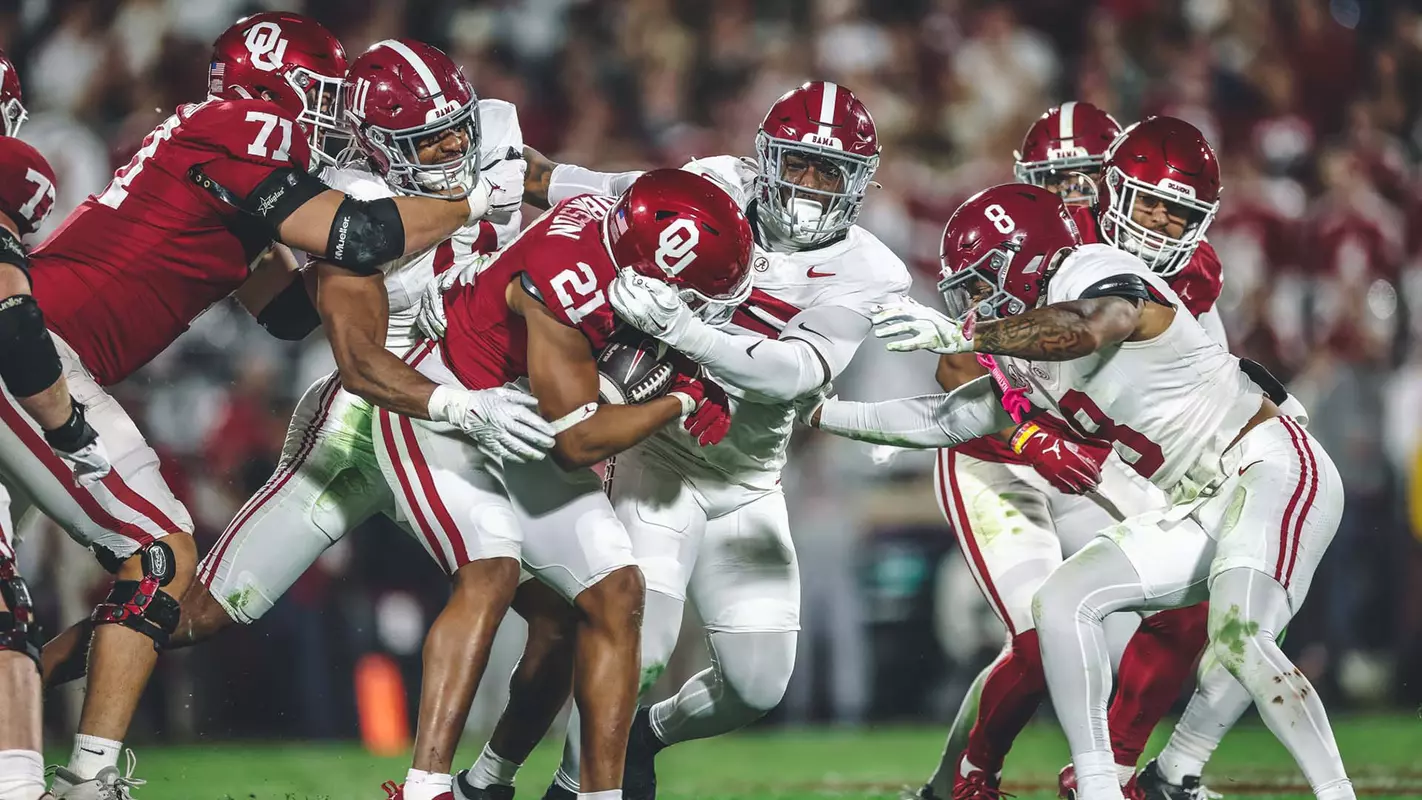 Tackle by Alabama against Oklahoma
