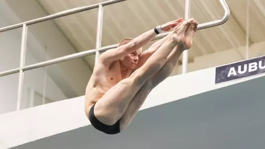 Colten Cryer on Platform