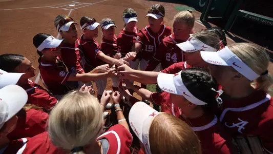 Alabama softball team huddle vs. Shelton State (Oct. 8, 2023)