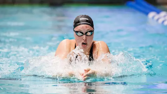 Avery Wiseman swimming breaststroke