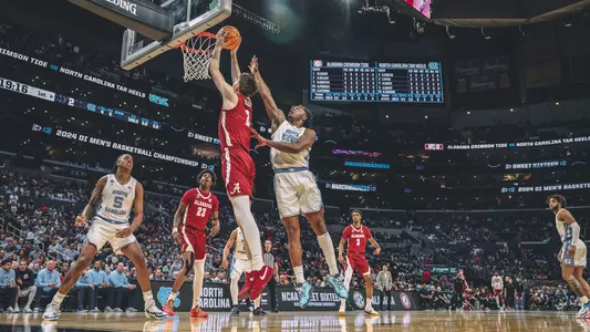 Grant Nelson Layup vs. North Carolina