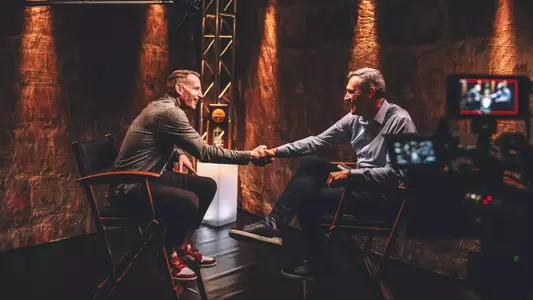 Nate Oats Shaking Hands with Jay Wright at Final Four