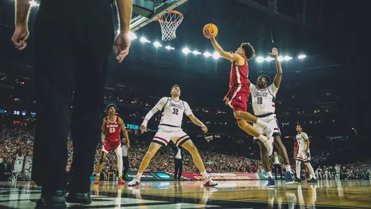 Mark Sears Layup vs. UConn in Final Four