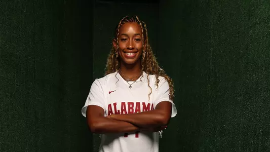 Gianna Paul green turf wall