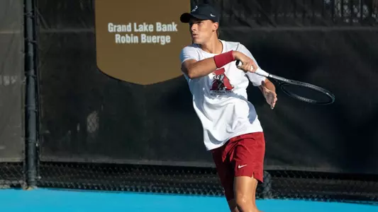 Zimnokh hits the ball