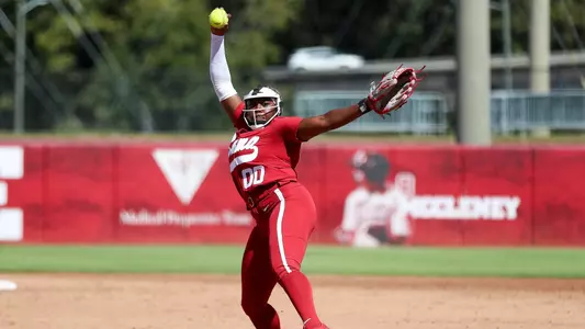 Alabama Softball Player Vic Moten (0) on the mound pitching during Alabama vs MSU game.