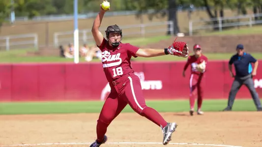 Alabama Softball Player Kaitlyn Pallozzi (18) on the mound pitching during Alabama vs MSU game.