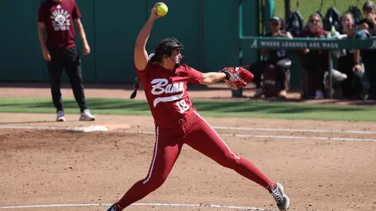 Alabama Softball Player Kaitlyn Pallozzi (18) on the mound pitching during Alabama vs MSU game.