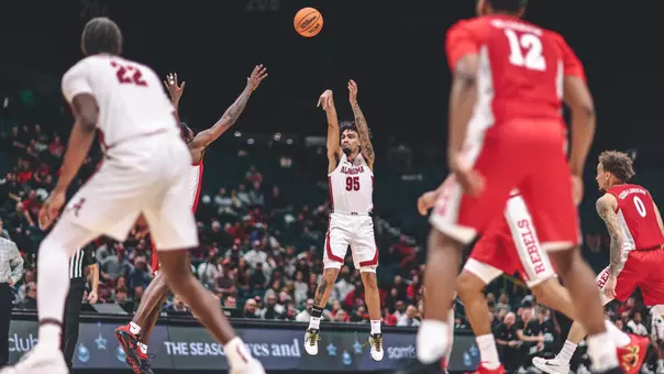 Houston Mallette Jumper vs. UNLV