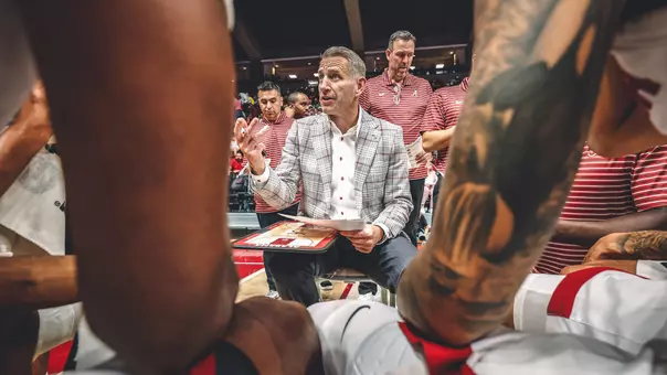 Nate Oats Huddle vs. North Dakota