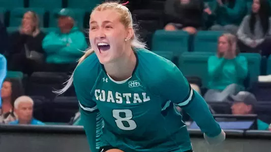 Incoming Alabama Volleyball Transfer Ava Wallis