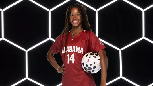 Gianna Paul on creative background