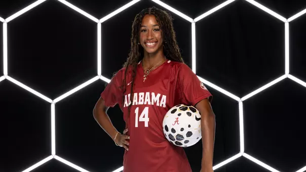 Gianna Paul on creative background