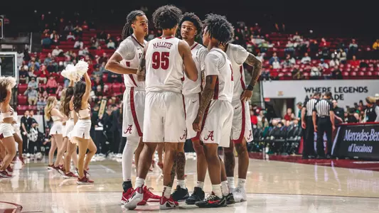 Men's Basketball Huddle vs. USF