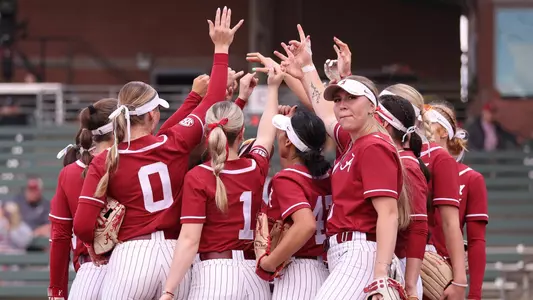 Alabama team huddle pregame vs. Mississippi State (March 16, 2025)
