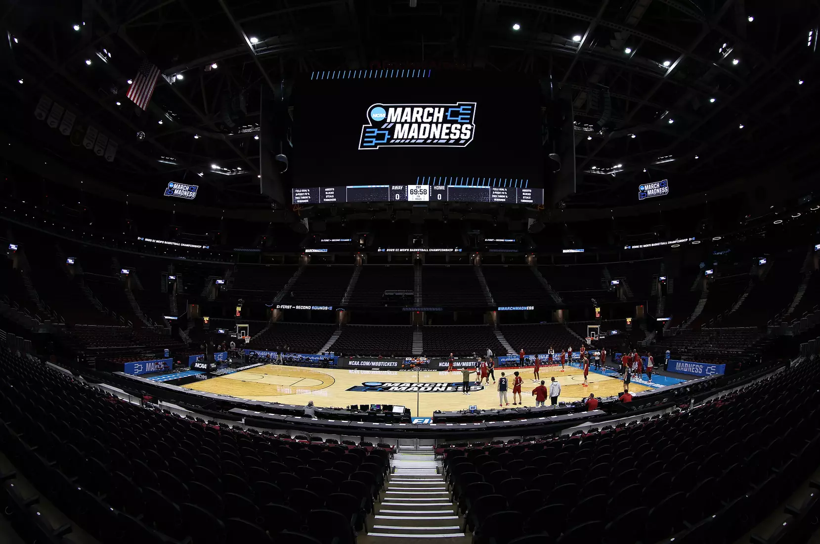 The Alabama Basketball Team practices at Rocket Arena in Cleveland, OH on Saturday, Mar 22, 2025.
