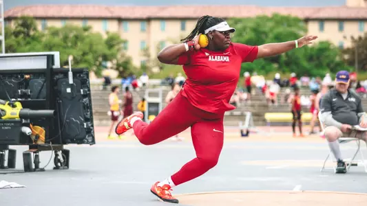 Alabama track and field women's shot putter Mye'Joi Williams