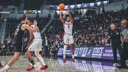 Aden Holloway Jumper at Miss State