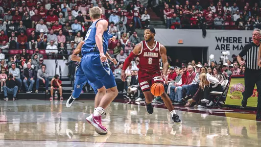 Chris Youngblood Dribble vs. Creighton