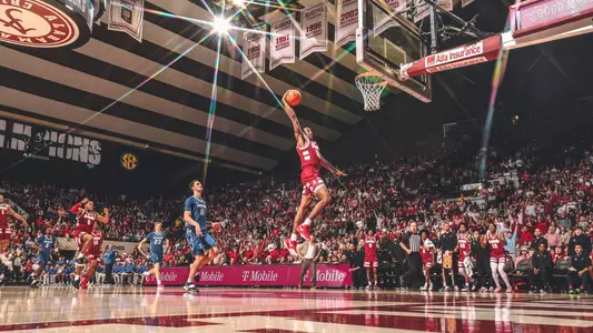 Derrion Reid Dunk vs. Creighton