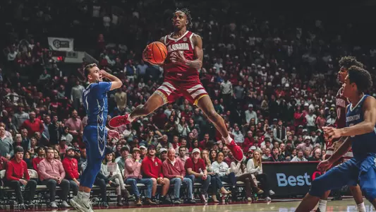 Derrion Reid Layup vs. Creighton