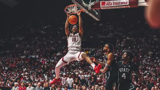Mouhamed Dioubate Dunk vs. Miss State