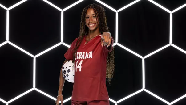 Gianna Paul on hex light background