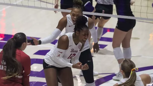 Victoria Barrett (12) celebrates after a kill vs. North Alabama (Sept. 14, 2025)