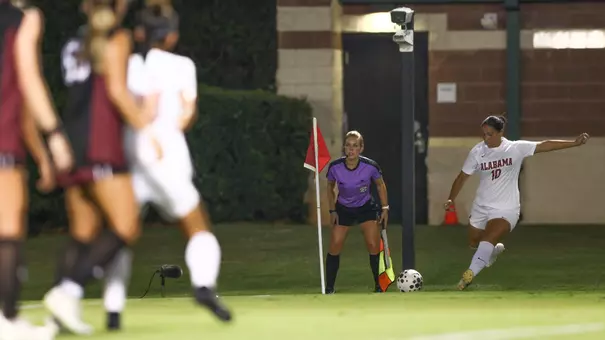 Nadia Ramadan takes corner kick