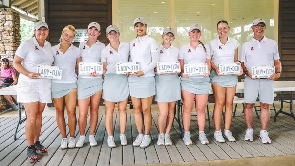 Team Photo from Lady Paladin Invitational