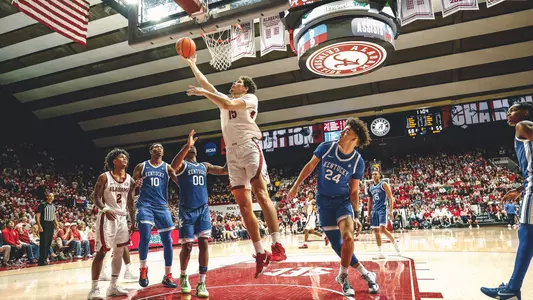 Noah Williamson Layup vs. Kentucky