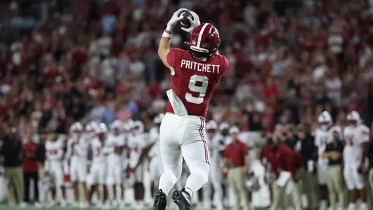 Marshall Pritchett catching a pass