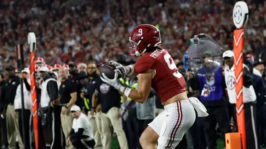 Marshall Pritchett catching a pass
