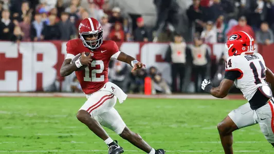 Keelon Russell running the football