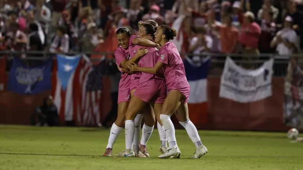 Ashley Roni (9) and her teammates celebrate her game winning goal vs. Tennessee (Oct. 23, 2026)
