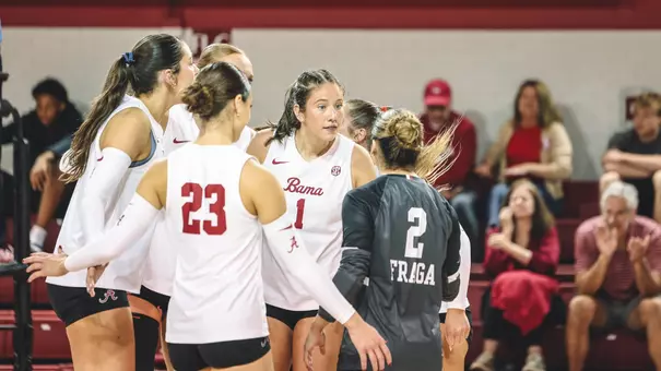 10/23/26 WVB Alabama vs Arkansas
Photo by Crimson Tide Photos