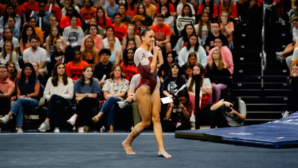 Alabama gymnastics at auburn