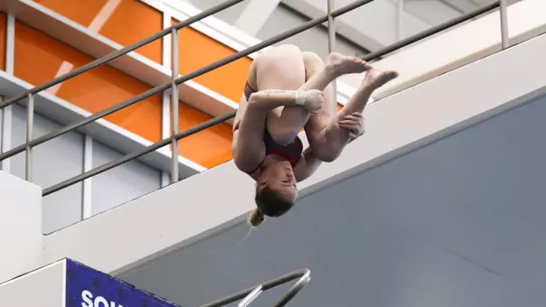 ciera Center dives off the platform