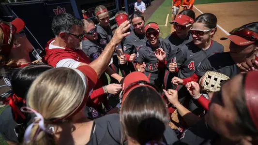 Alabama softball team huddle pregame vs. Auburn (April 12, 2026)