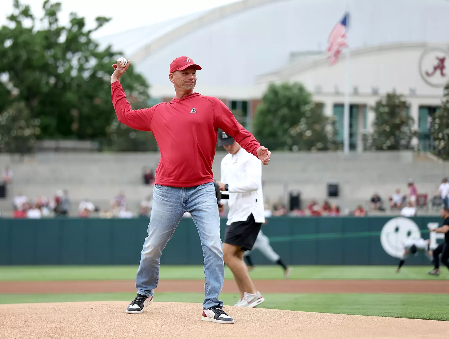 Alabama football coach Kalen DeBoer threw out the first pitch prior to the Vanderbilt game at Sewell-Thomas Stadium in Tuscaloosa, AL on Thursday, Apr 30, 2026.