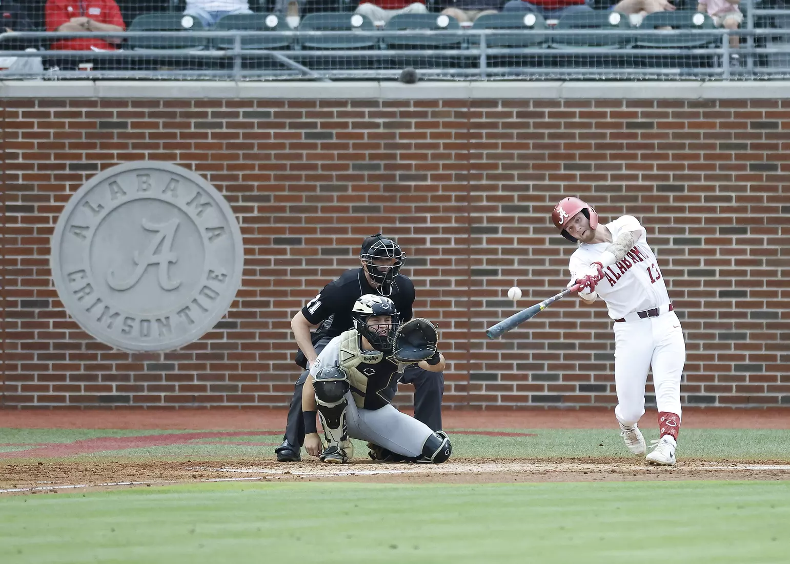 Alabama Baseball Player Luke Vaughn (13) in action against Vanderbilt at Sewell-Thomas Stadium in Tuscaloosa, AL on Thursday, Apr 30, 2026.