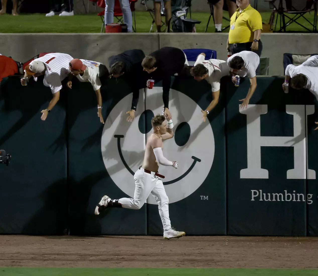 Alabama Baseball Player John Lemm (33) celebrates a walk off home run against Vanderbilt at Sewell-Thomas Stadium in Tuscaloosa, AL on Thursday, Apr 30, 2026.