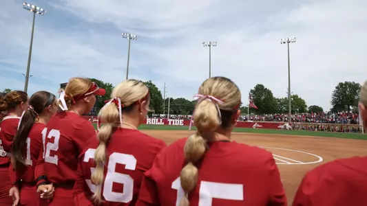 Alabama players during the national anthem vs. Kentucky (April 19, 2026)