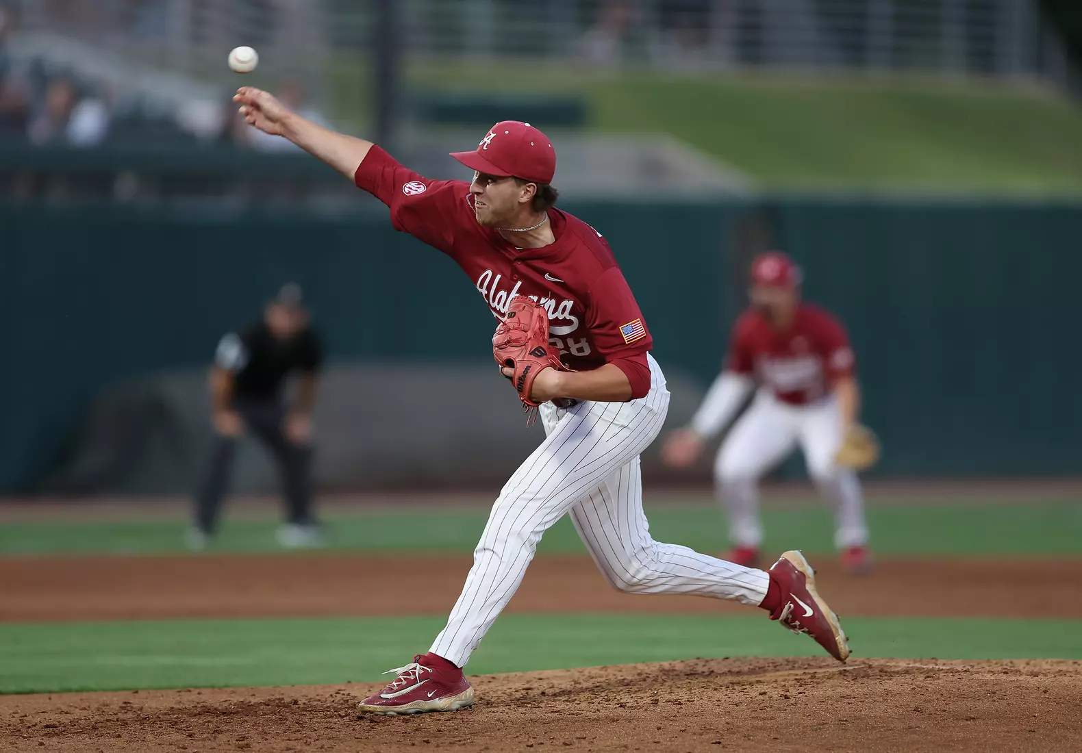 Alabama Baseball Player Sam Mitchell (28) in action against Ole Miss at Sewell-Thomas Stadium in Tuscaloosa, AL on Friday, May 15, 2026.