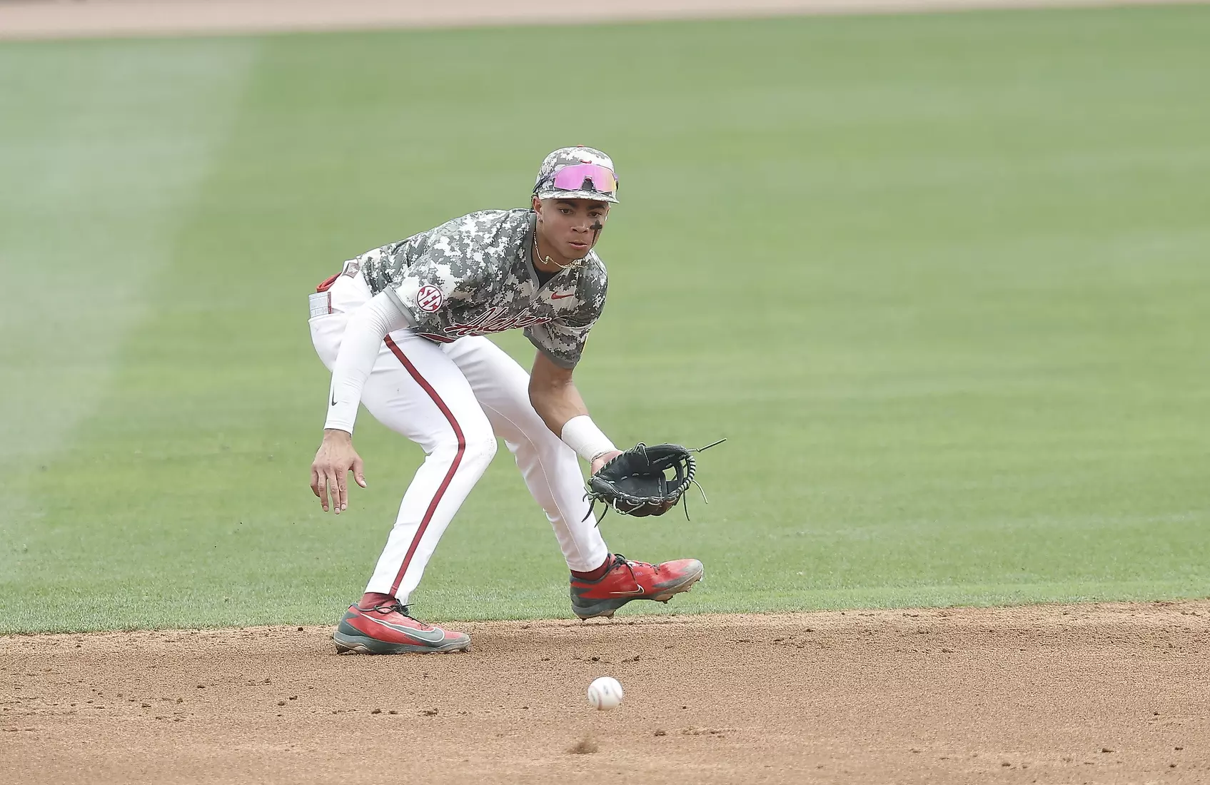 Alabama Baseball Player Justin Lebron (1) in action against Ole Miss at Sewell-Thomas Stadium in Tuscaloosa, AL on Saturday, May 16, 2026.