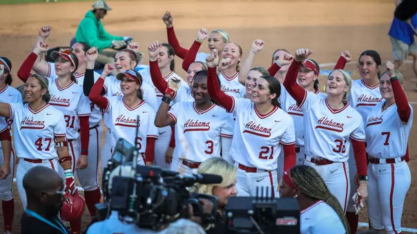 Alabama softball players celebrating after a win vs. Florida (May 8, 2026)