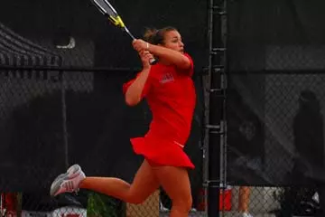 PetraBackhandaction